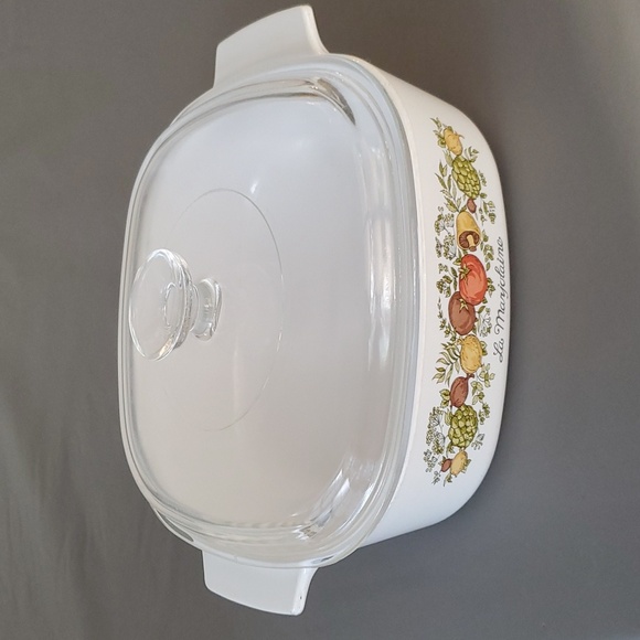 Corning Ware Spice of Life La Marjolaine 2 Qt Casserole Dish with Lid - Picture 1 of 9